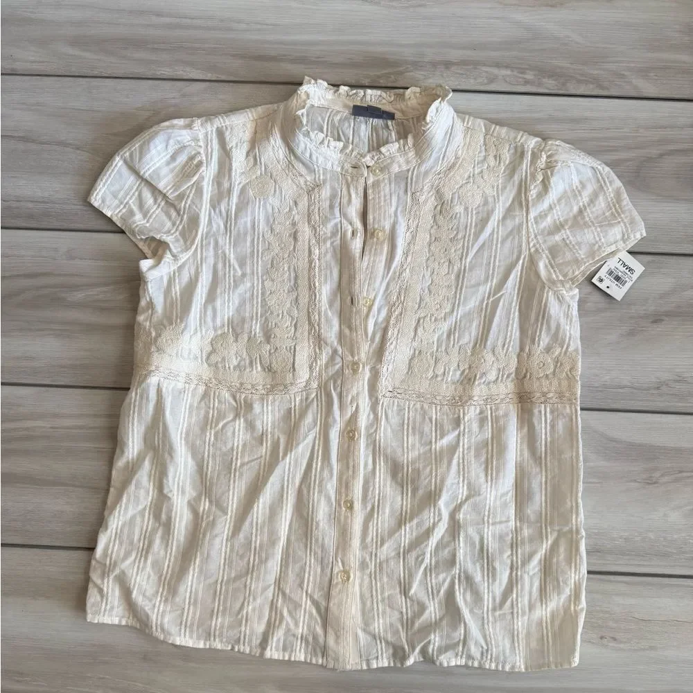 Style & Co Embroidered Button Front Blouse Cream Small NWT - Picture 2 of 7
